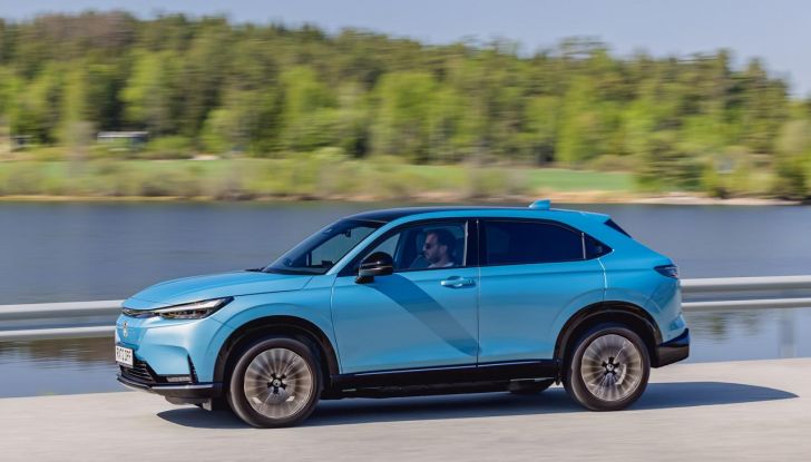 Honda e:Ny1: caratteristiche, design e autonomia del nuovo B-SUV elettrico - Foto 36 di 51