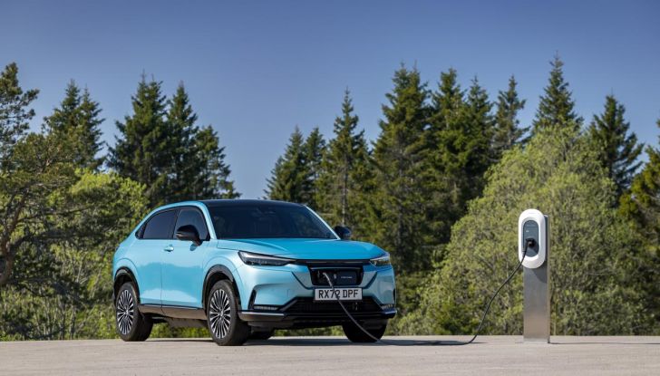 Honda e:Ny1: caratteristiche, design e autonomia del nuovo B-SUV elettrico - Foto 2 di 51