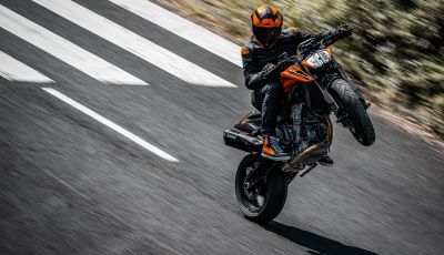 KTM 790 Duke 2024: motore e caratteristiche della naked di media cilindrata