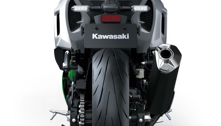 Kawasaki Ninja 7 Hybrid: debutta ufficialmente la prima moto ibrida al mondo - Foto 34 di 45