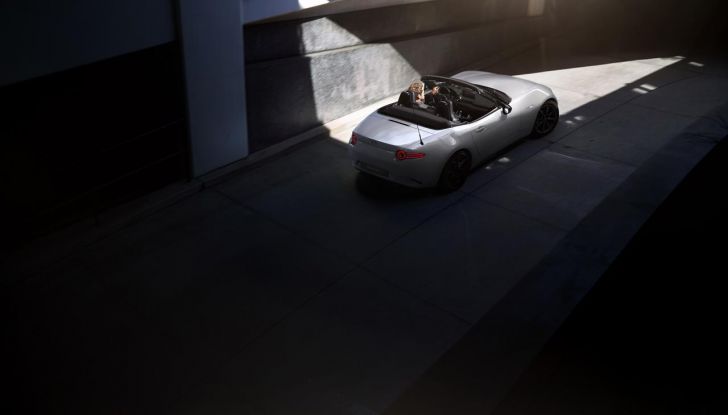 Mazda MX-5 2024: design, motori e caratteristiche della nuova versione - Foto 4 di 15
