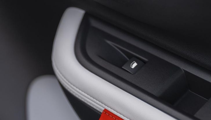 Nuova Citroën e-C3: caratteristiche, versioni e prezzi della city car elettrica - Foto 38 di 71