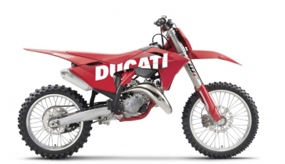 Ducati, una nuova moto da cross guidata da Tony Cairoli