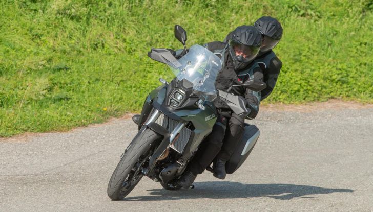 Suzuki V-Strom 800SE: presentata la nuova Street Explorer con bicilindrico - Foto 42 di 118