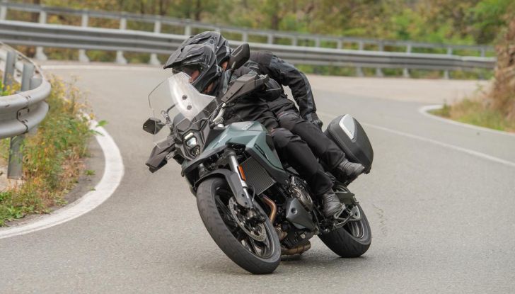 Suzuki V-Strom 800SE: presentata la nuova Street Explorer con bicilindrico - Foto 54 di 118