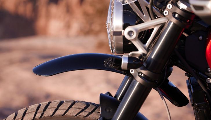 Triumph Scrambler 1200 X ed XE: debutta il model year 2024 con diversi aggiornamenti - Foto 100 di 124