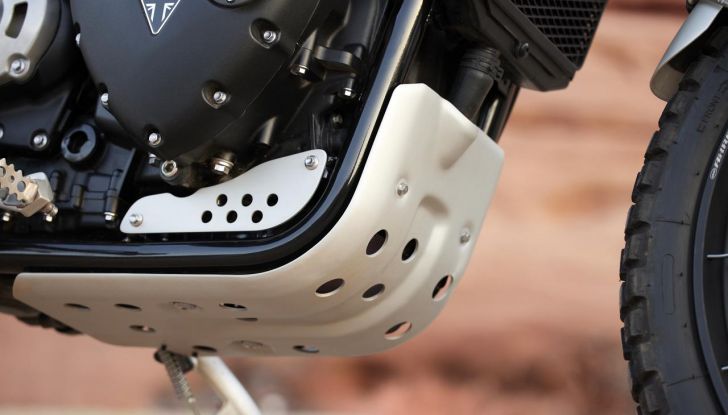 Triumph Scrambler 1200 X ed XE: debutta il model year 2024 con diversi aggiornamenti - Foto 120 di 124