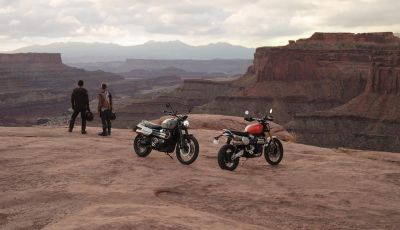 Triumph Scrambler 1200 X ed XE: debutta il model year 2024 con diversi aggiornamenti