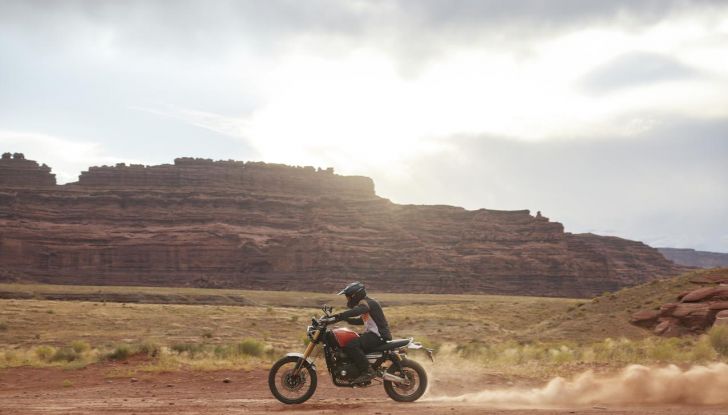 Triumph Scrambler 1200 X ed XE: debutta il model year 2024 con diversi aggiornamenti - Foto 81 di 124