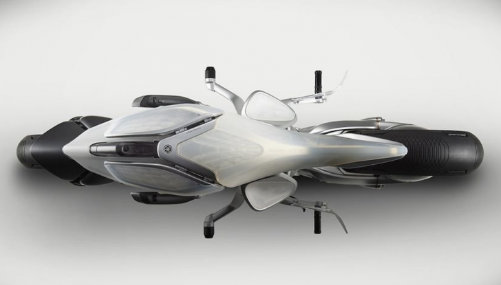 Yamaha MOTOROiD 2: la moto elettrica del futuro sarà così - Foto 5 di 6
