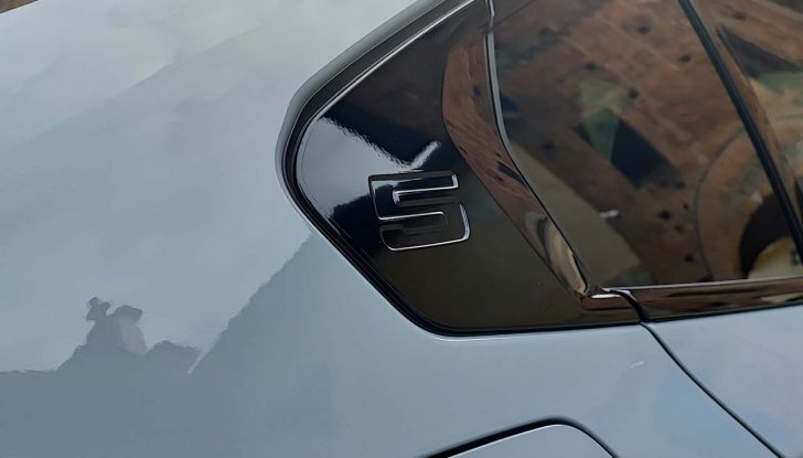 BMW Serie 5 2023: prova su strada, prezzi e versioni della berlina tedesca, ora anche elettrica - Foto 6 di 19