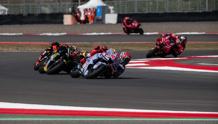 MotoGP 2023, GP Indonesia: Bagnaia batte Vinales, clamorosa caduta di Martin - Foto 2 di 10
