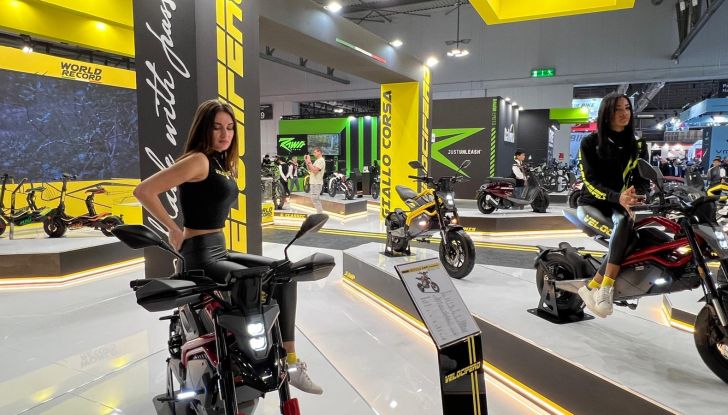 Le più belle ragazze di EICMA 2023 - Foto 8 di 17