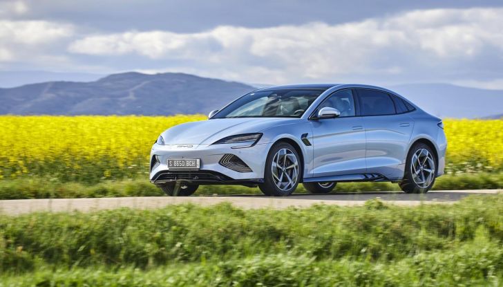 BYD Seal provata su strada a Milano - Foto 103 di 110