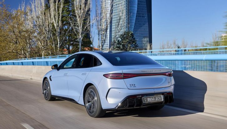 BYD Seal provata su strada a Milano - Foto 8 di 110