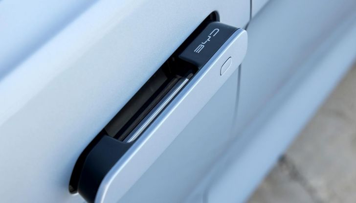 BYD Seal provata su strada a Milano - Foto 18 di 110