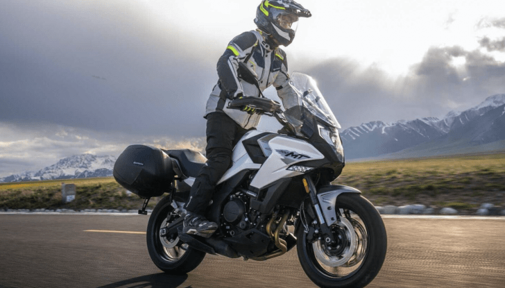 CF Moto 700MT 2024 caratteristiche tecniche e prezzi - Foto 6 di 14