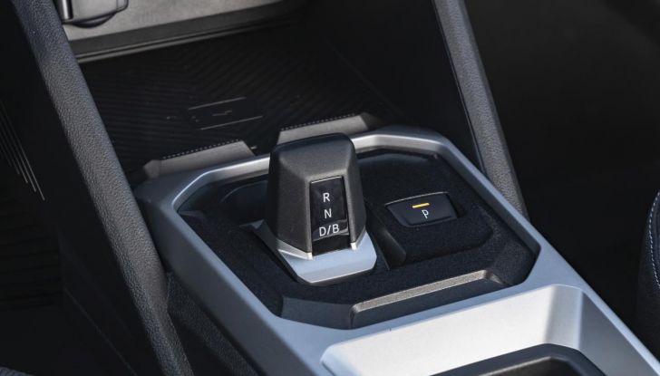 Dacia Duster 2025: un SUV a meno di 20.000 euro e ora con cinque modalità di guida - Foto 114 di 135