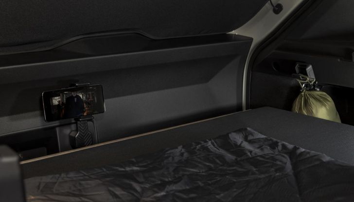 Dacia Duster 2025: un SUV a meno di 20.000 euro e ora con cinque modalità di guida - Foto 2 di 135