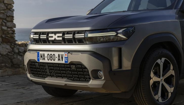 Dacia Duster 2025: un SUV a meno di 20.000 euro e ora con cinque modalità di guida - Foto 89 di 135