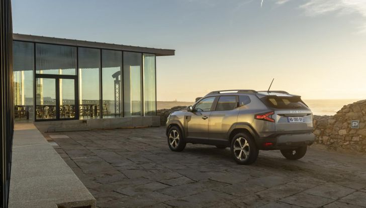 Dacia Duster 2025: un SUV a meno di 20.000 euro e ora con cinque modalità di guida - Foto 92 di 135