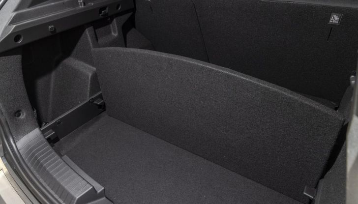 Dacia Duster 2025: un SUV a meno di 20.000 euro e ora con cinque modalità di guida - Foto 96 di 135