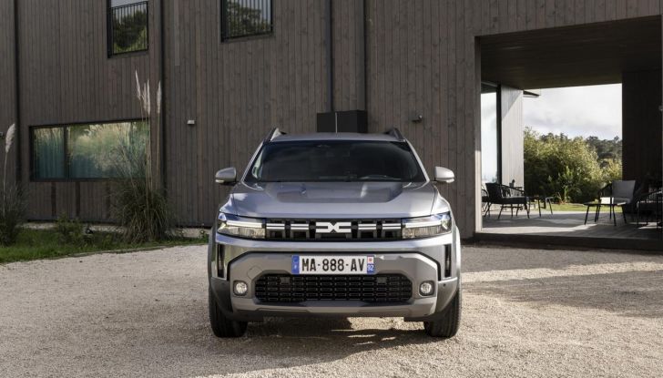 Dacia Duster 2025: un SUV a meno di 20.000 euro e ora con cinque modalità di guida - Foto 87 di 135