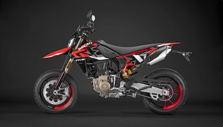 Ducati Hypermotard 698 Mono: il nuovo riferimento per le Supermotard stradali - Foto 5 di 9