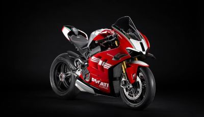 Ducati Panigale V4 SP2 30° Anniversario 916: omaggio all’icona delle supersportive