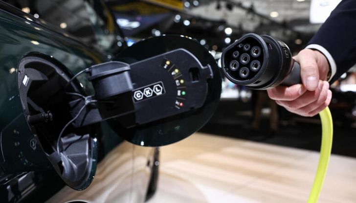 Emissioni CO2 auto elettrica: tutto quello che devi sapere - Foto 2 di 11
