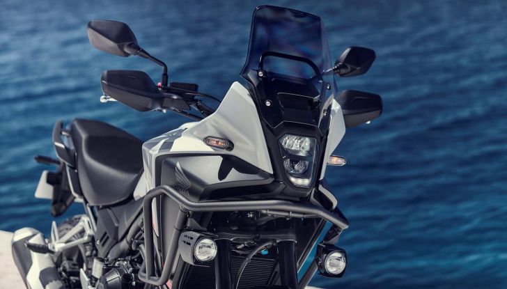 Honda: tre nuove 400 quattro cilindri in arrivo nel 2025? - Foto 92 di 118