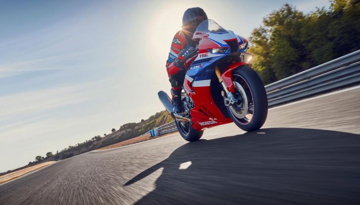 Honda: tre nuove 400 quattro cilindri in arrivo nel 2025? - Foto 72 di 118