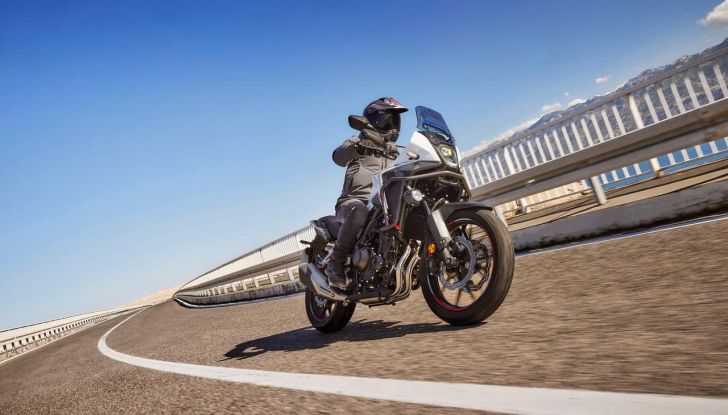 Honda: tre nuove 400 quattro cilindri in arrivo nel 2025? - Foto 26 di 118