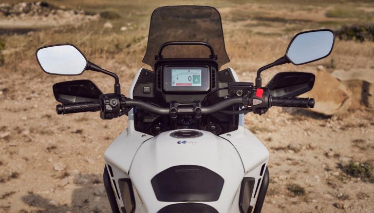 Honda: tre nuove 400 quattro cilindri in arrivo nel 2025? - Foto 93 di 118