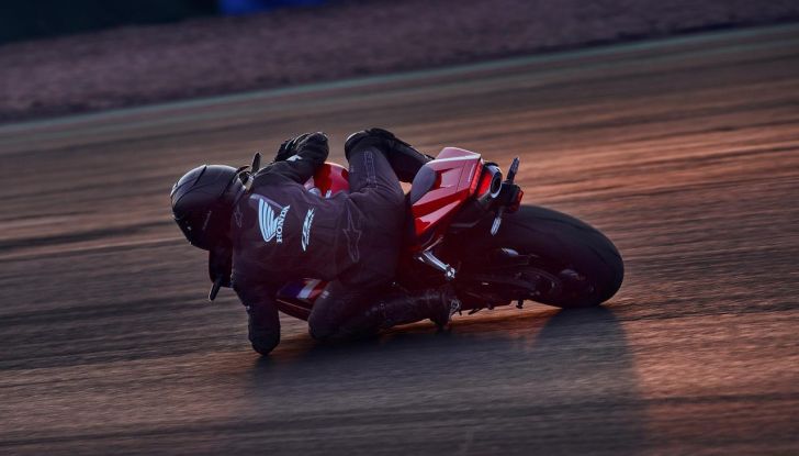 Honda: tre nuove 400 quattro cilindri in arrivo nel 2025? - Foto 70 di 118