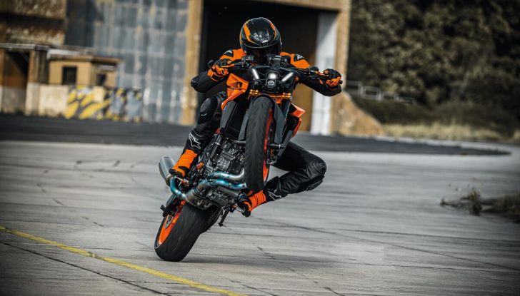 KTM 990 Duke 2024: caratteristiche, motore e prezzo della nuova naked - Foto 5 di 13