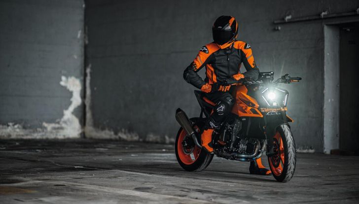 KTM 990 Duke 2024: caratteristiche, motore e prezzo della nuova naked - Foto 6 di 13
