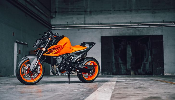 KTM 990 Duke 2024