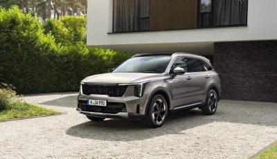 Nuovo Kia Sorento: le motorizzazioni elettrificate arrivano in Italia