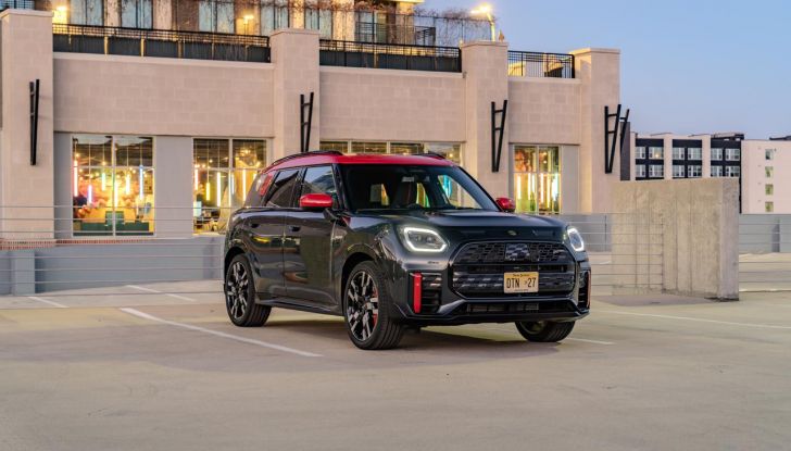 Mini John Cooper Works Countryman 2024: prestazioni al top nel segmento dei crossover - Foto 20 di 99