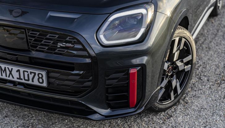 Mini John Cooper Works Countryman 2024: prestazioni al top nel segmento dei crossover - Foto 23 di 99