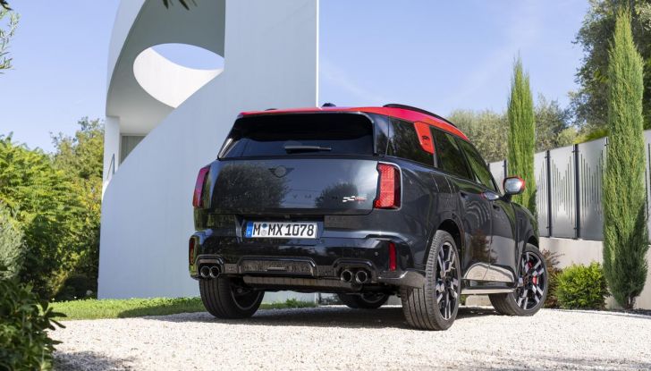 Mini John Cooper Works Countryman 2024: prestazioni al top nel segmento dei crossover - Foto 53 di 99