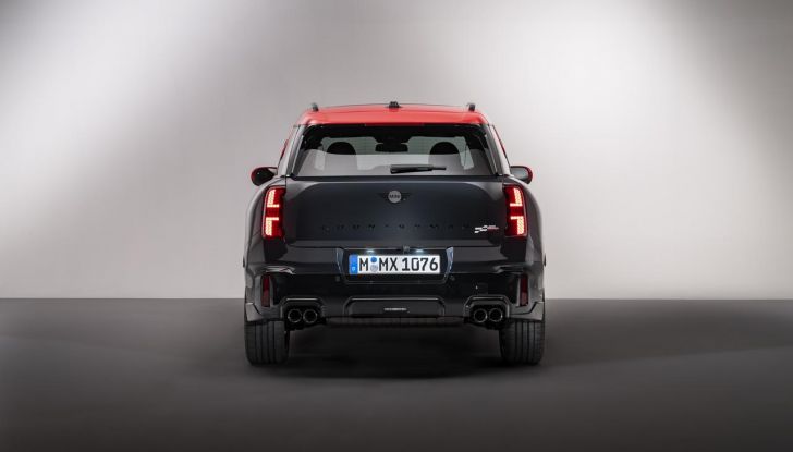 Mini John Cooper Works Countryman 2024: prestazioni al top nel segmento dei crossover - Foto 54 di 99