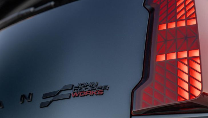 Mini John Cooper Works Countryman 2024: prestazioni al top nel segmento dei crossover - Foto 55 di 99