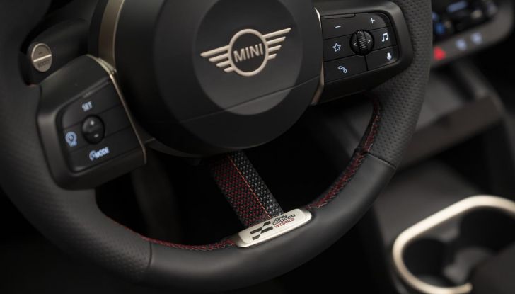 Mini John Cooper Works Countryman 2024: prestazioni al top nel segmento dei crossover - Foto 60 di 99