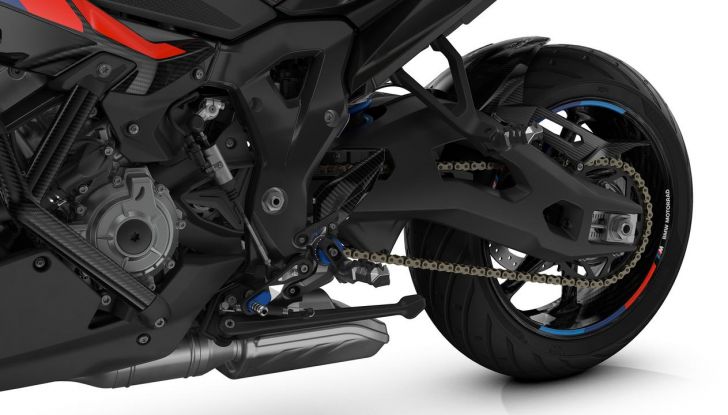 Nuova BMW M 1000 XR: caratteristiche, design e motore della nuova sportiva tedesca - Foto 54 di 70