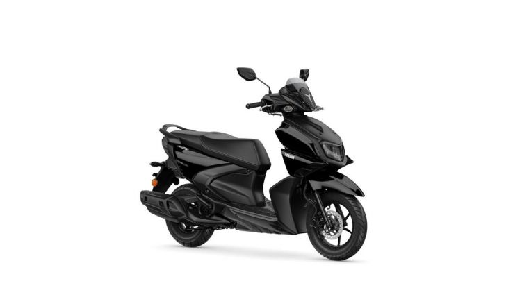 Yamaha RayZR: caratteristiche e colorazioni del nuovo scooter per la città - Foto 21 di 23