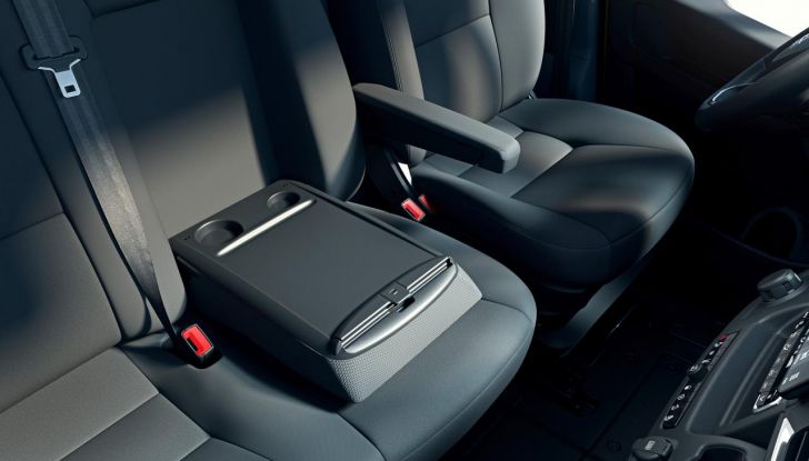 Opel Movano 2024: caratteristiche, motori e versioni del nuovo LCV - Foto 7 di 9