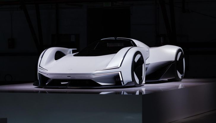 Polestar 5: caratteristiche, design, autonomia e prestazioni - Foto 5 di 6