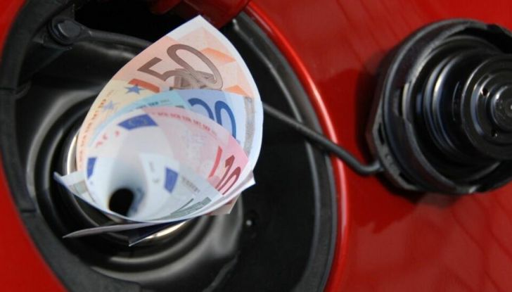 Rapporto peso potenza neopatentati: regole e limitazioni - Foto 6 di 8